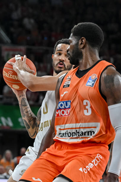 我们可以从 我们可以从